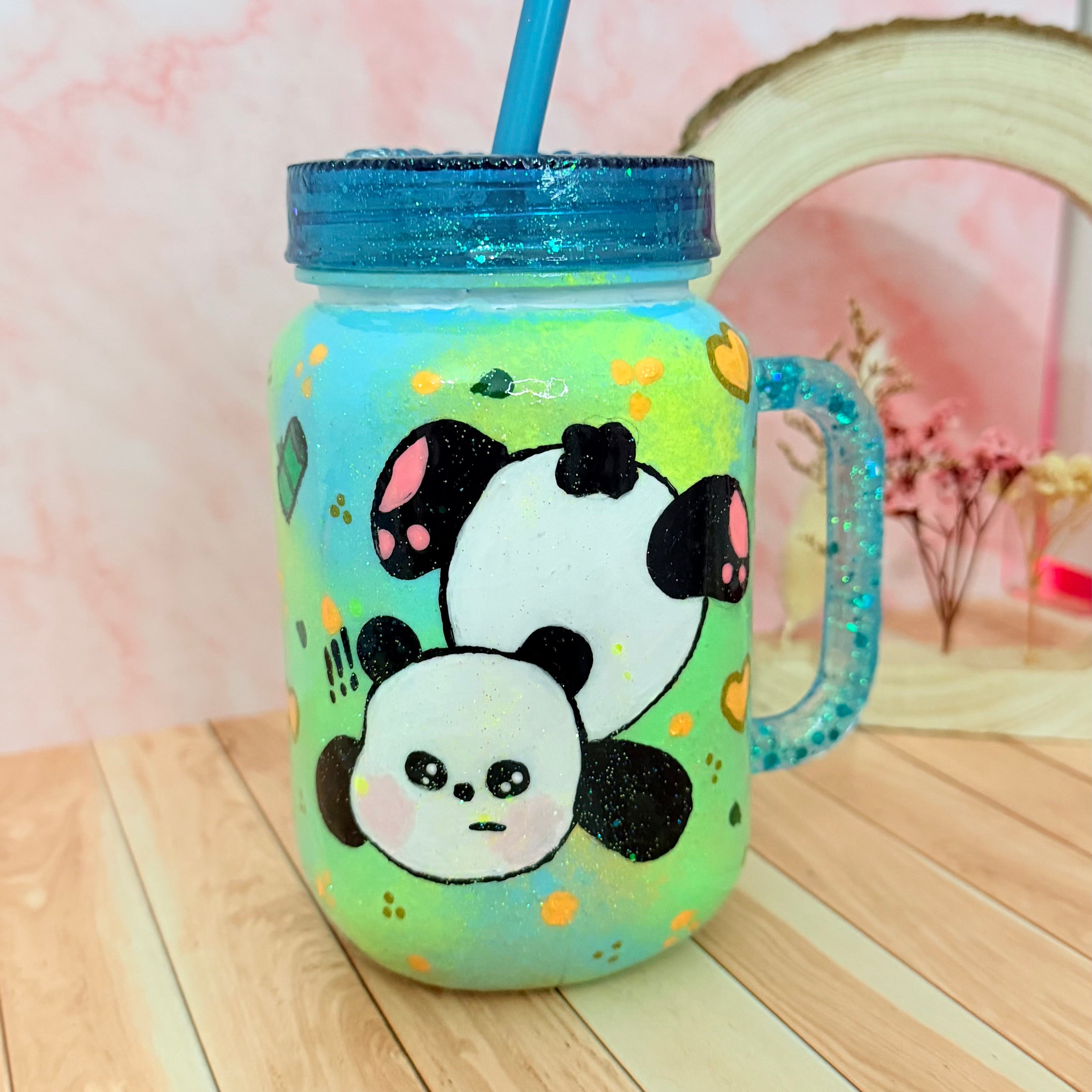 Vaso con pajita pintado a mano panda